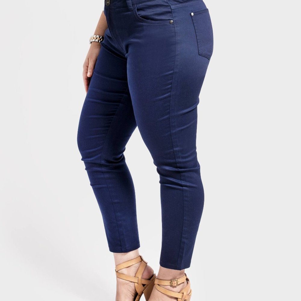 OLGYN Women Stretch Navy Blue Plus Size Ankle Pant - Picture 3 of 5